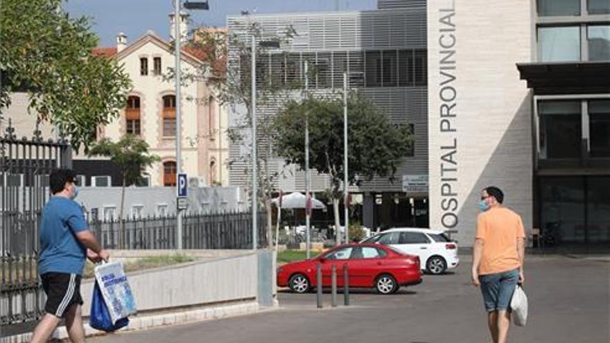 El Hospital Provincial de Castelló espera acotar el brote al dar el negativo el 80% de PCR