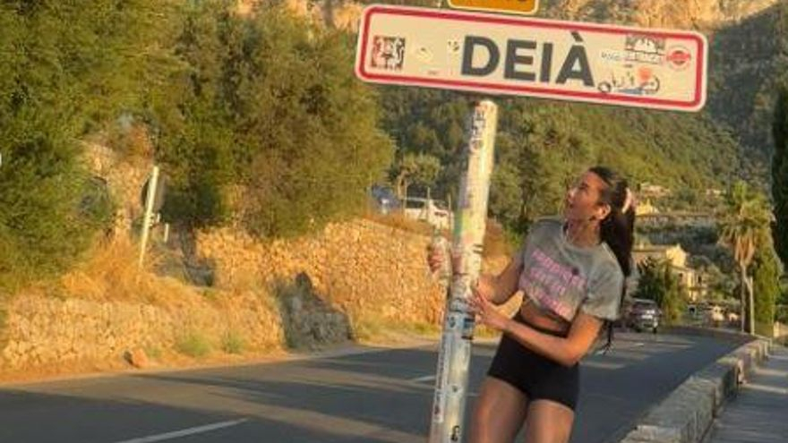 Popstar Dua Lipa macht gerade Urlaub auf Mallorca. Wer sonst noch?
