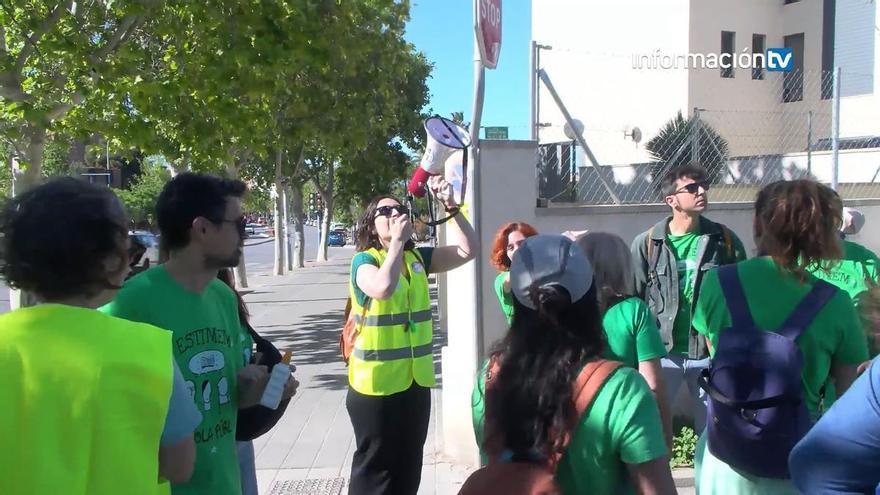Los docentes llegan al tercer día de la huelga indefinida