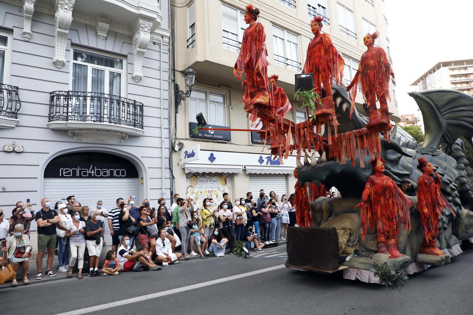 Las fotos del desfile de Moros y Cristianos en València