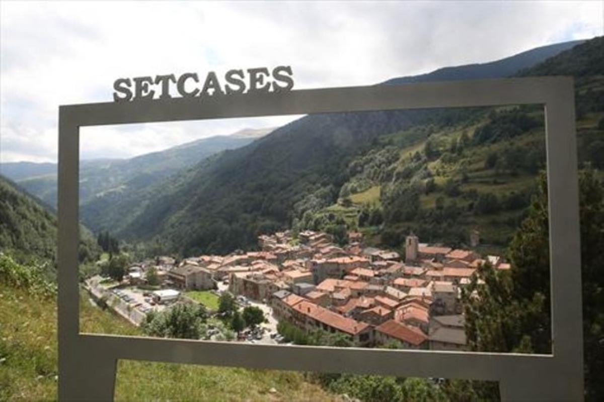 Vista de Setcases des de la Creueta.