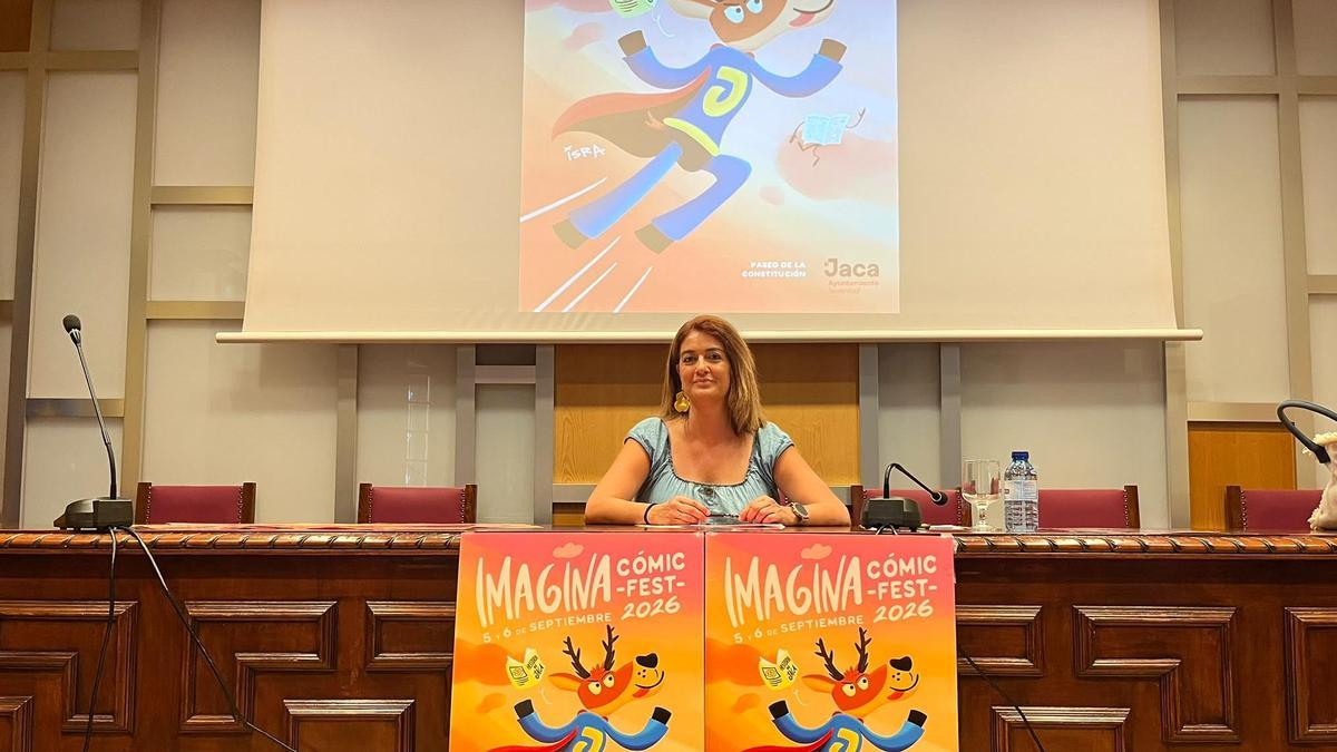 La concejal de Educación y Juventud, Marta Moreno, durante la presentación de la tercera edición de Imagina Comic Fest.