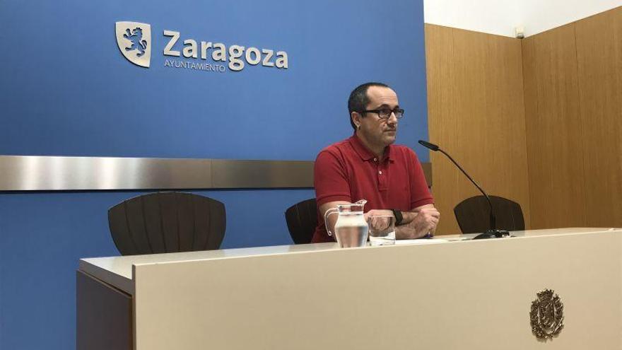 ZeC alerta de que Azcón va a conseguir el &quot;récord&quot; de servicios sin contrato