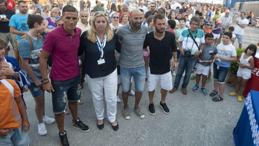 Fajr, Manuel Pablo y Çolak, con Mariló Fernández, presidenta de FUCC.