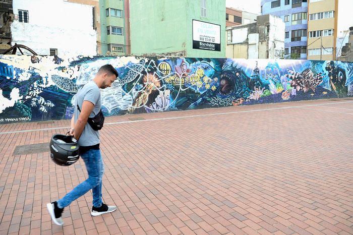 ACTO VANDALICO EN EL MURAL POEMA DEL MAR EN LAS ...