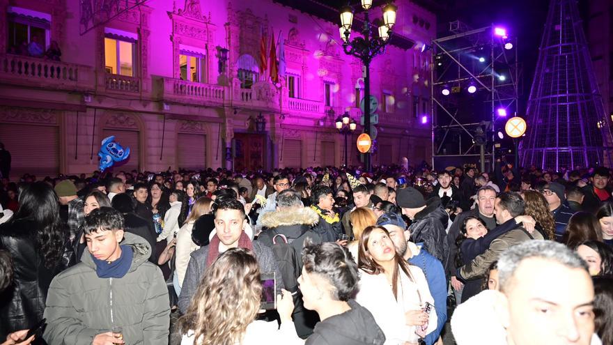 Así ha sido la Nochevieja en Castelló: celebración masiva en la Puerta del Sol y sin incidentes graves
