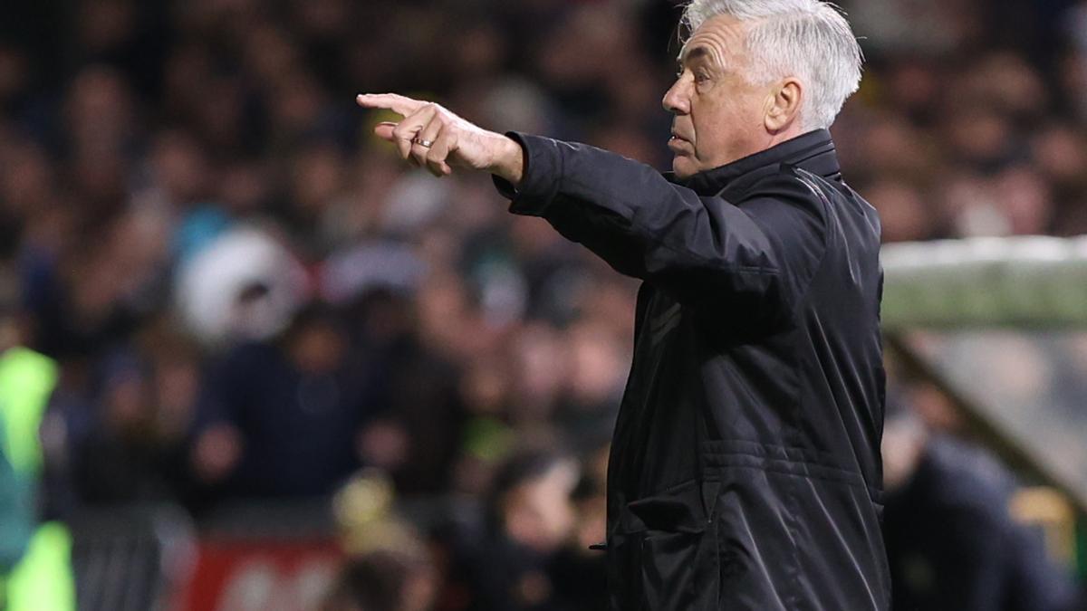 Ancelotti satisfecho, a pesar del campo: “No se puede jugar, no es fútbol”