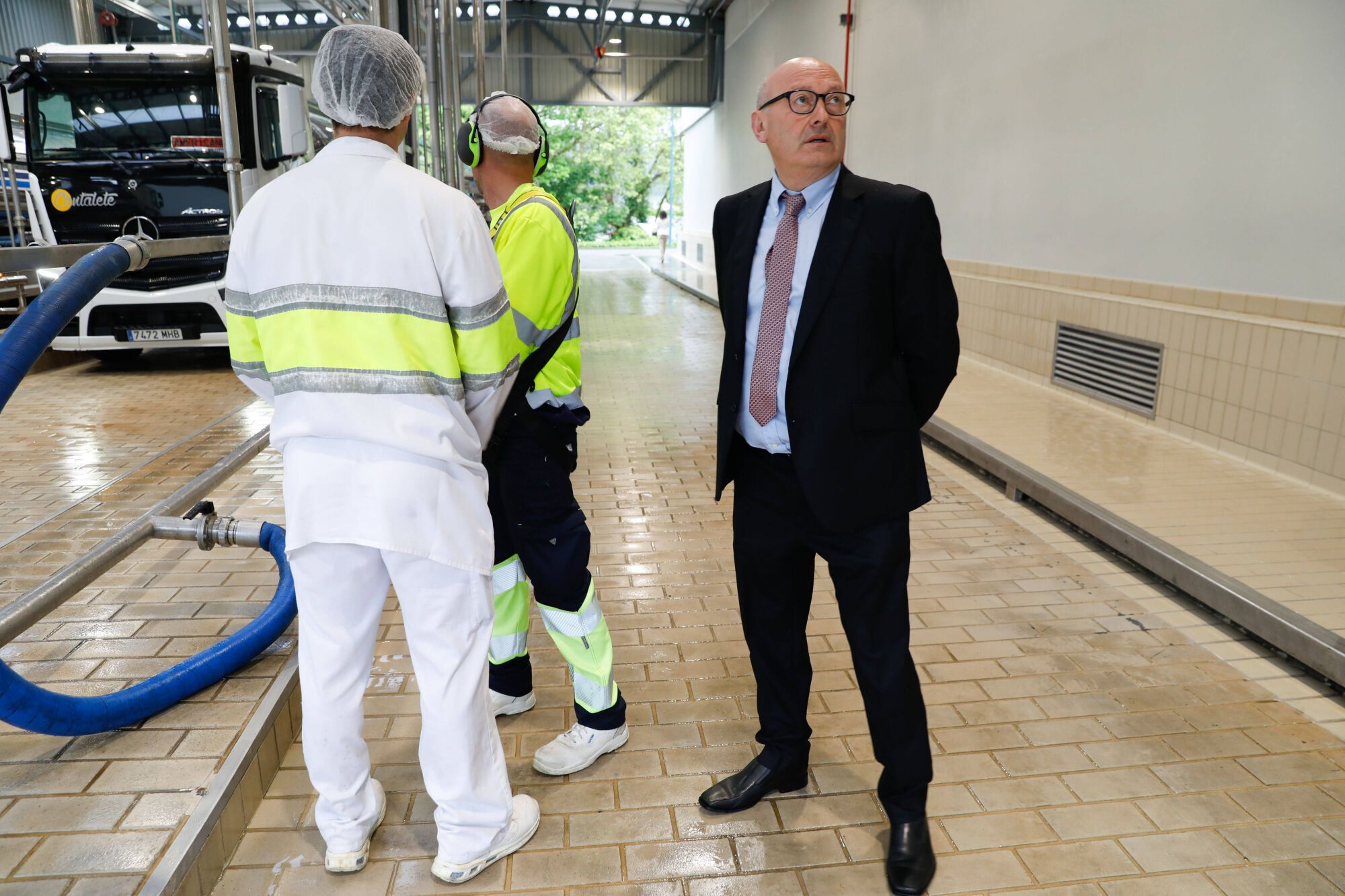 EN IMÁGENES: Inauguración de la nueva planta de Reny Picot en Anleo (Navia)