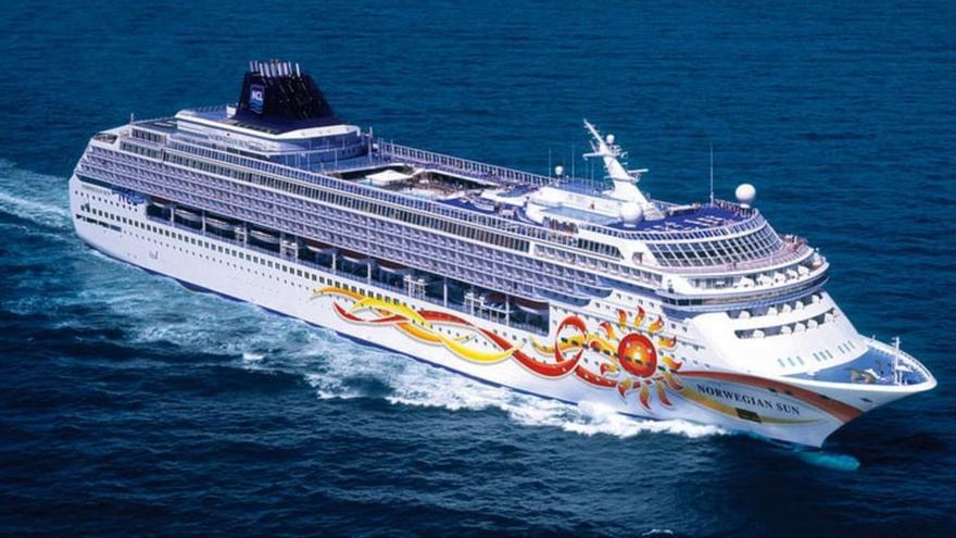 El crucero ‘Norwegian Sun’  cambia Asia por Santa Cruz de Tenerife