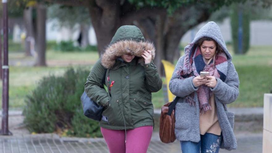 Alerta amarilla por nevadas en el interior y norte de la provincia de Alicante