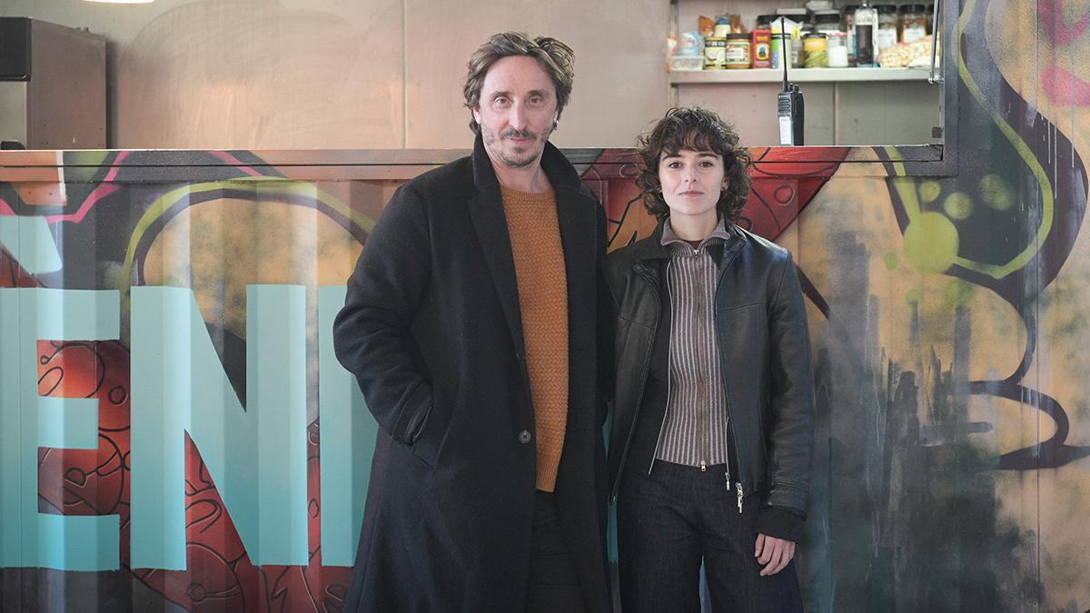 Ivan Massagué y Joana Vilapuig, en el rodaje de 'Gènesi'