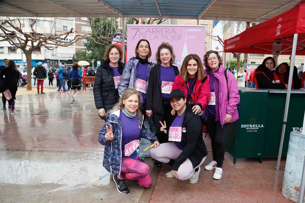 Carrera de la Mujer Murcia 2022: las participantes posan en el photocall