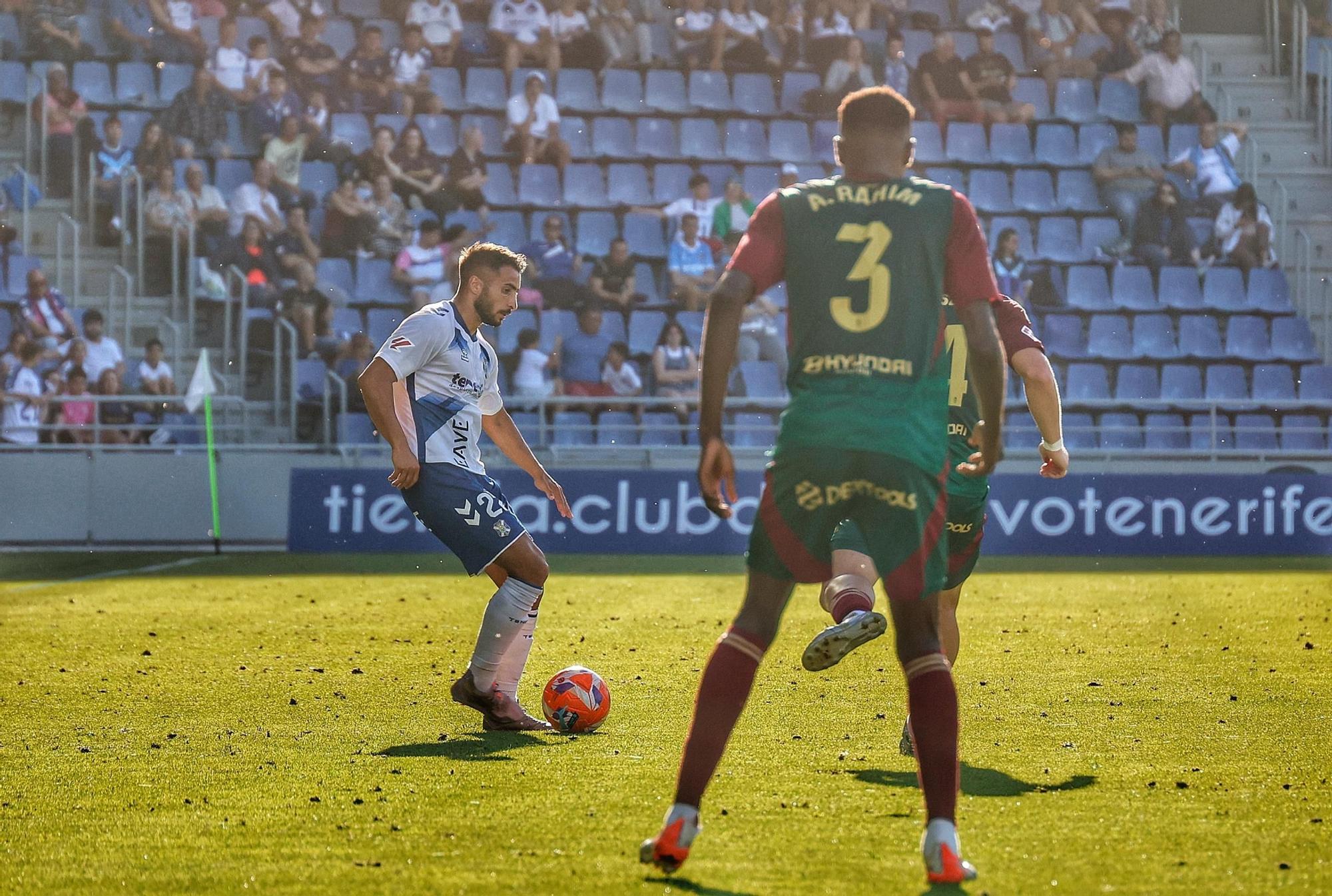 CD Tenerife-Real Oviedo, en imágenes