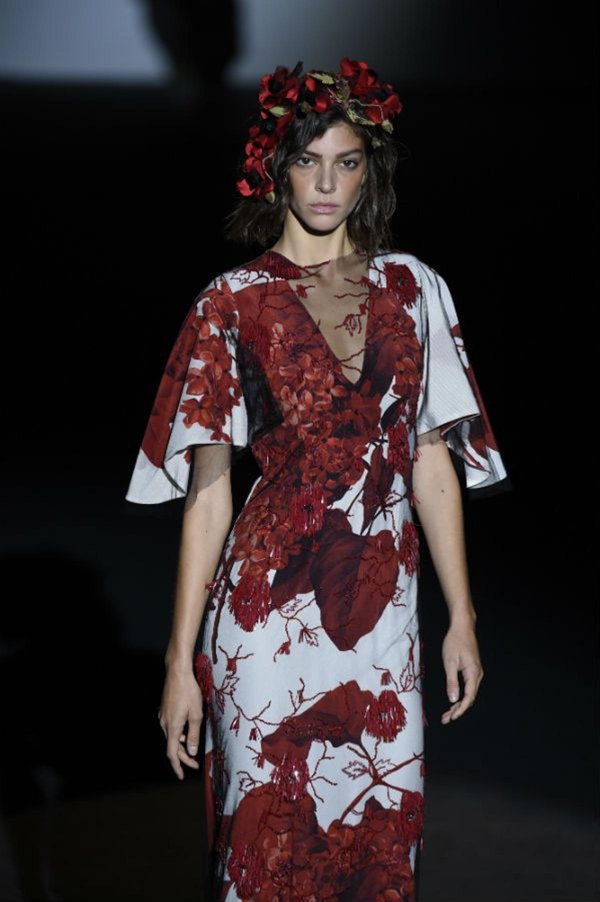 MBFWM Malne Primavera/Verano 2018: tocados de flores