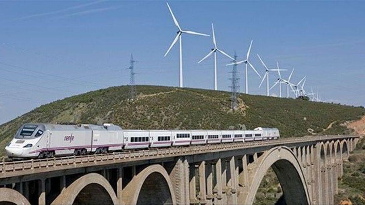 Prueba de fiabilidad sobre uno de los viaductos de llegada a Plasencia.