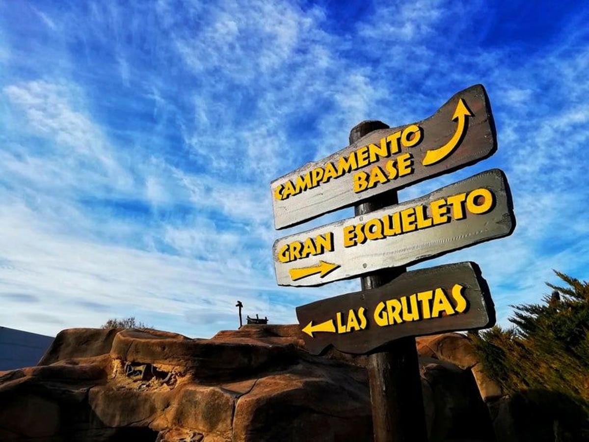 Dinópolis