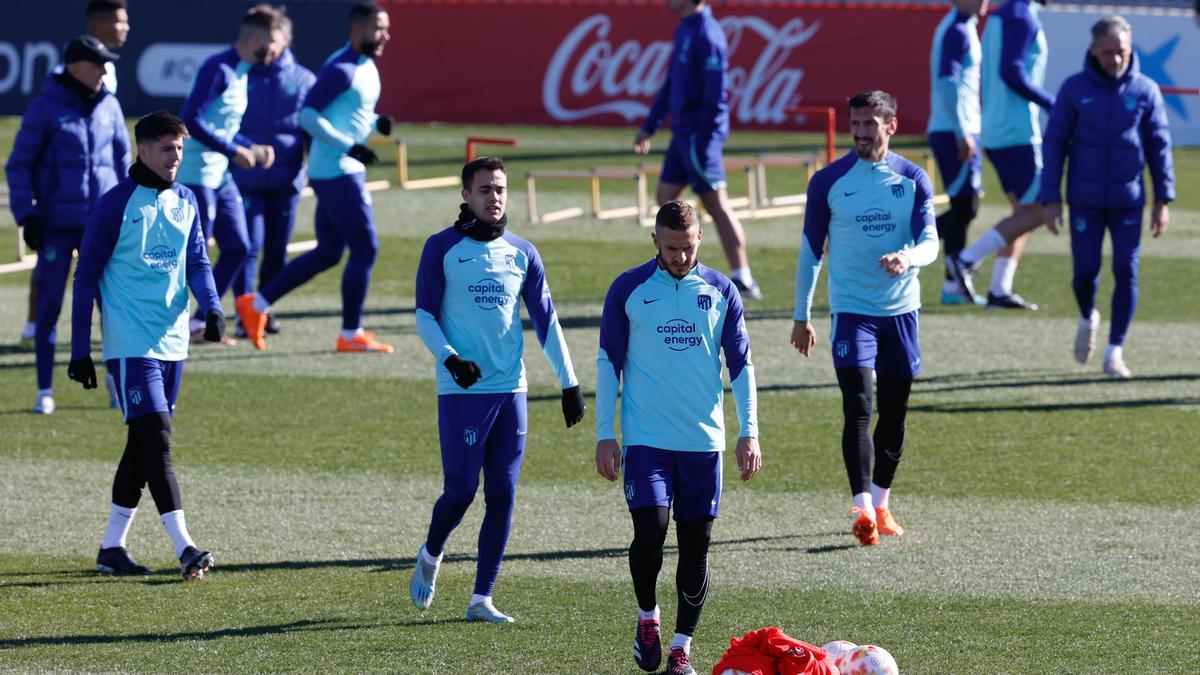 El Atleti prepara el derbi ante el Real Madrid