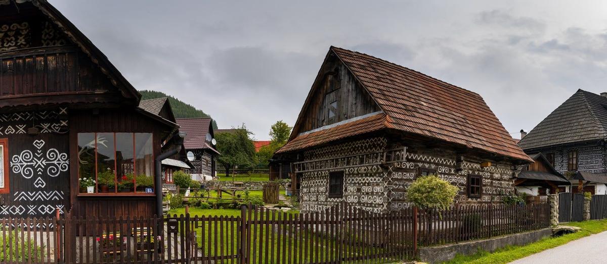 Čičmany Eslovaquia casas pintadas