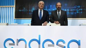 Endesa retalla les seves inversions en renovables i les dispara en xarxes