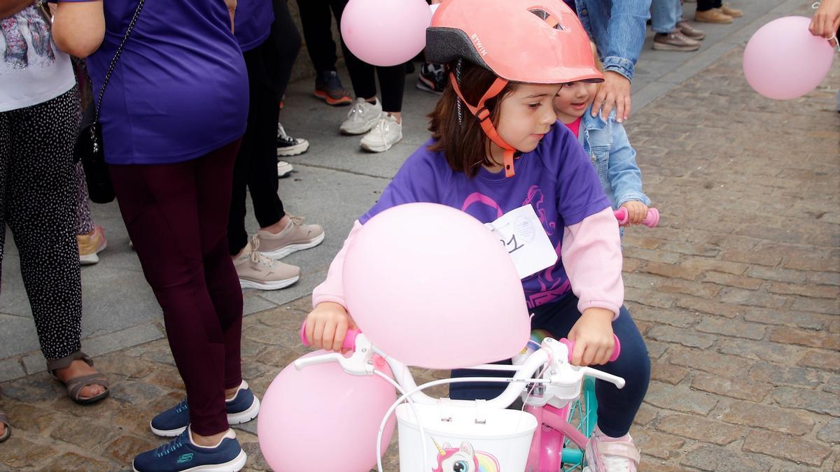 VII Marcha Solidaria Contra el Cáncer de Mama 2025