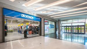 Tienda Decathlon en Esplugues.