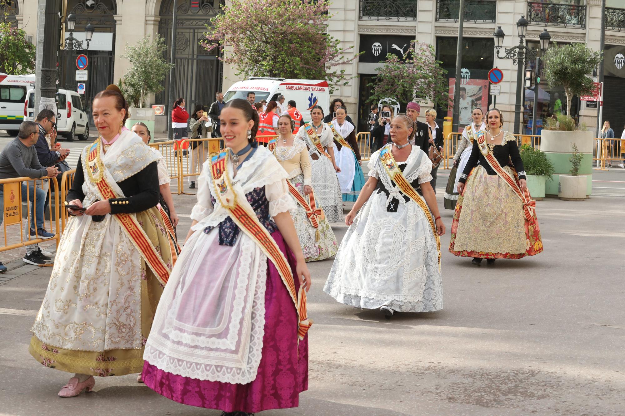 Entrega de los premios de las Fallas 2022 a las comisiones (I)