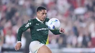 Vitor Roque podría ser sancionado con 10 partidos por una polémica publicación homófoba