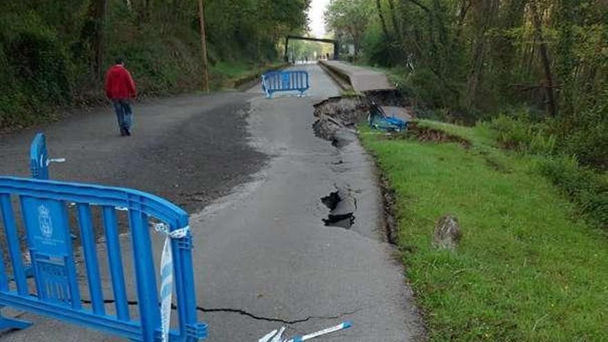 Los paseantes piden el arreglo de la senda verde hasta Fuso de la Reina