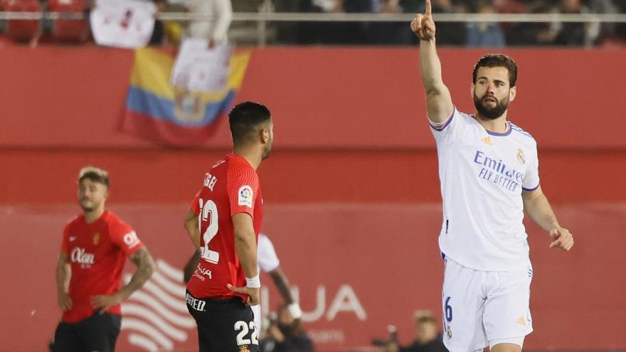 Nacho, en un partido con el Real Madrid.