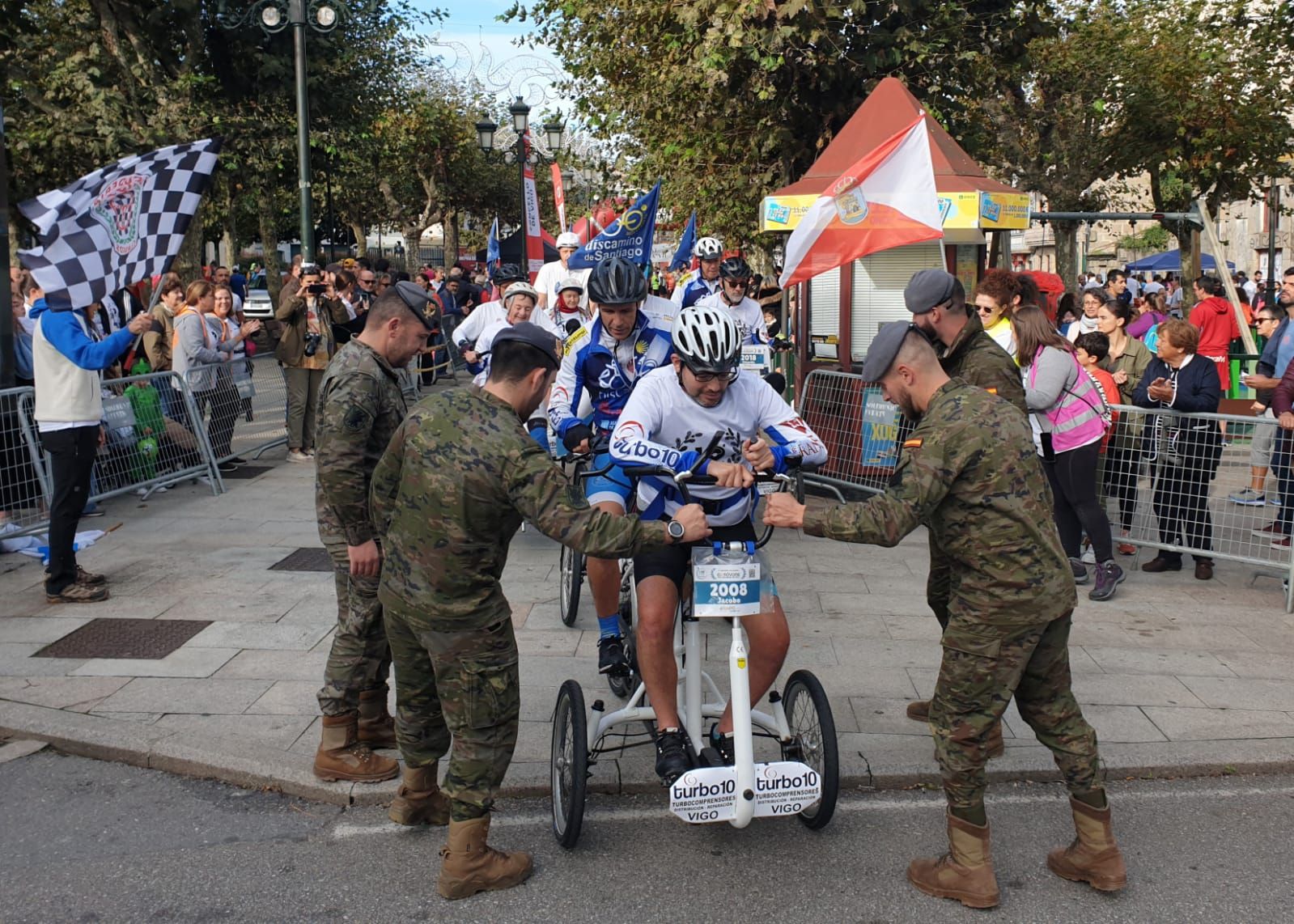 Un millar de personas a la carrera en Vigo por la Esclerosis Múltiple