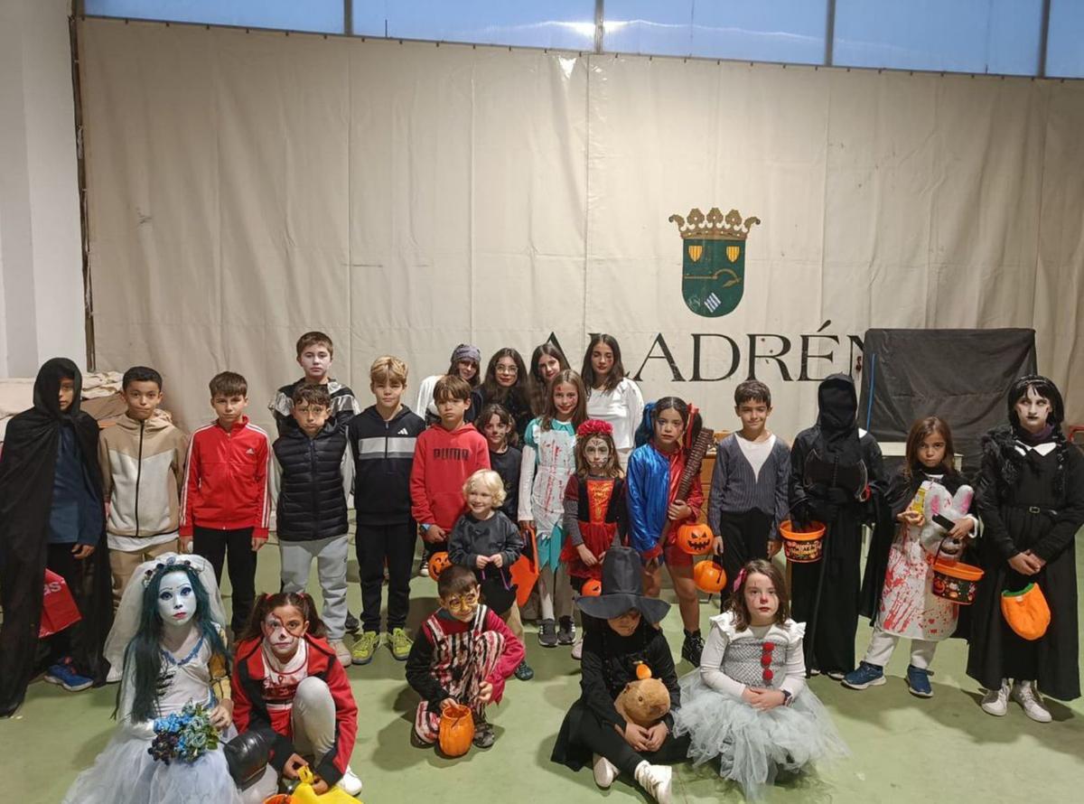 En Aladrén hubo cine, talleres y el recorrido por las casas del municipio. | SERVICIO ESPECIAL