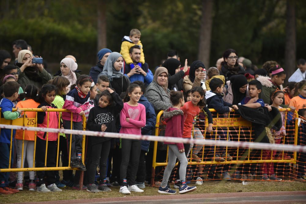 Uns 800 escolars donen relleu un any més al Cros de Manresa al Congost