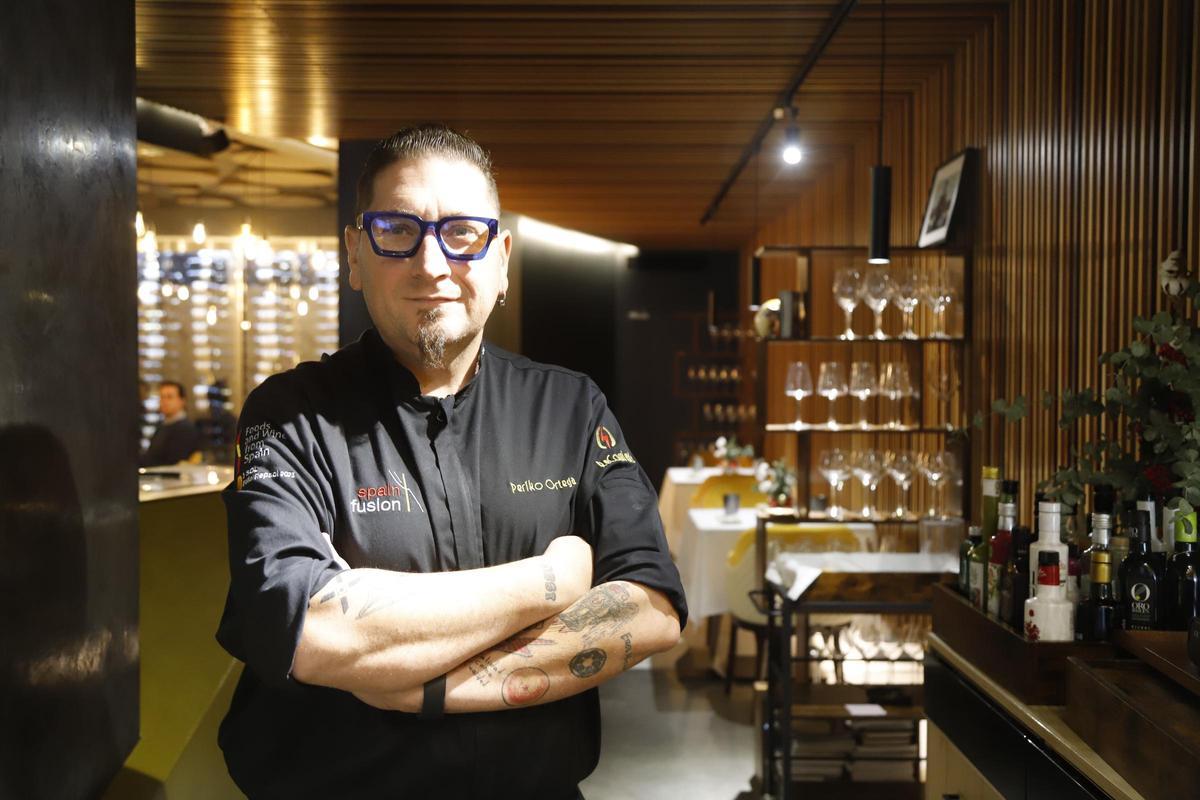 El chef Periko Ortega, en su restaurante ReComiendo en Córdoba.