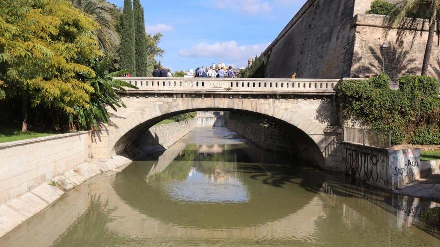 El puente de Eusebio Estada en sa Riera ya tiene su placa