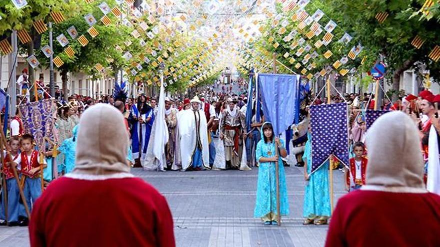 Entrada de Moros y Cristianos de Xixona.