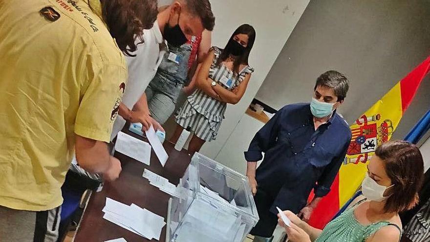 El recuento de las votaciones tras la consulta.