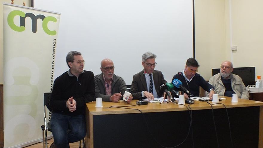 Diputación, Ayuntamiento y vecinos presentan acciones en carreteras y espacios contra los incendios forestales