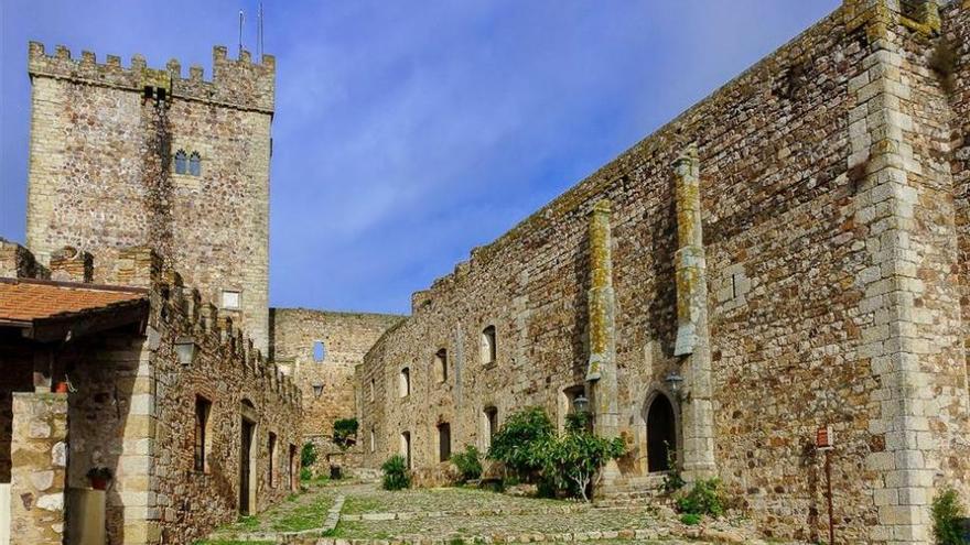 15.000 turistas visitaron el Castillo de Luna de Alburquerque en 2015