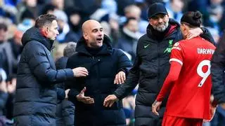 ¡Tensión en el City-Liverpool con un encontronazo entre Guardiola y Darwin!