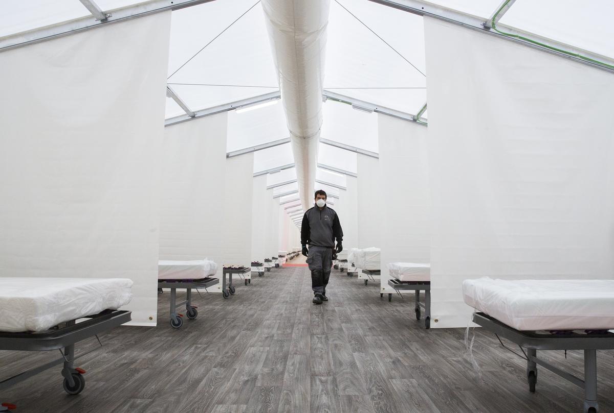 Aspecto del centro de vacunación del hospital Doctor Balmis cuando se montó en 2020