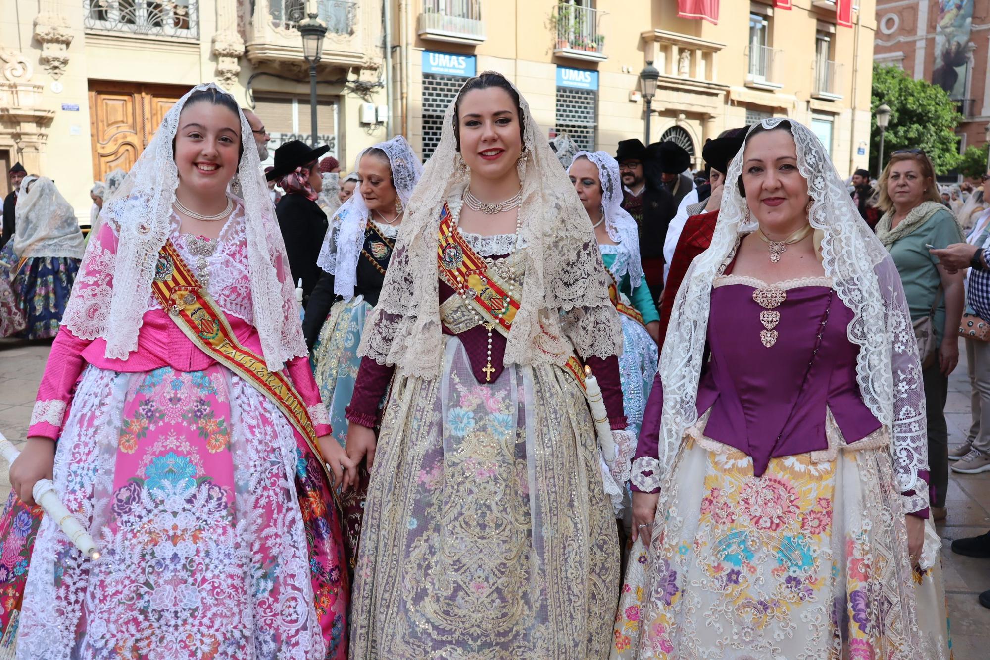 Las comisiones de falla en la Procesión de la Virgen (1/5)