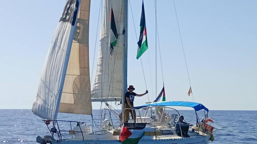 Duarte Ferrín, vigués embarcado na Flotilla rumbo a Gaza: «Non temos medo, somos persoas concienciadas e coa moral moi alta»