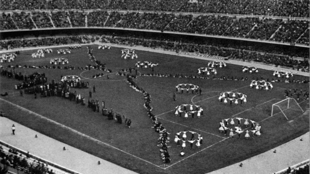 Una imagen de la inauguración del Camp Nou