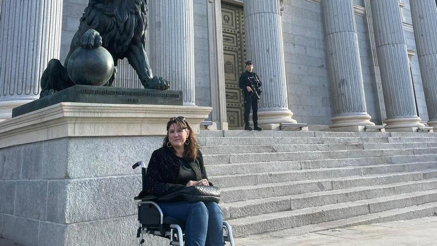 Roselina Fernández, gijonesa con ELA, necesita que el Principado amplíe su grado de dependencia: "Hace poco me enteré que seguía sin tramitarse"