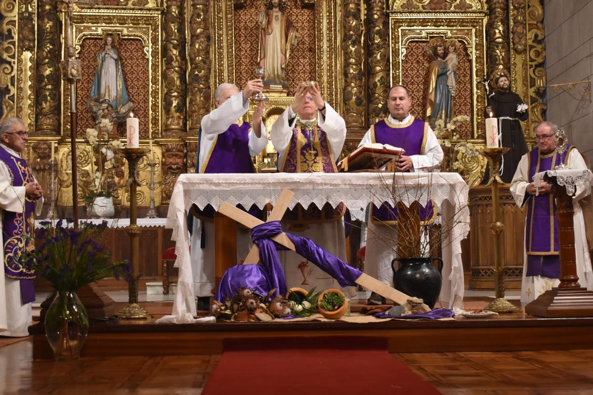 Ribadavia abre solemnemente el Año Santo Franciscano en el templo jubilar de San Antonio