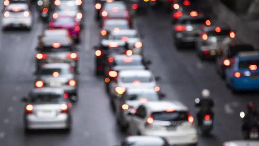 Casi cuatro de cada diez personas eligen su vehículo propio para viajar en España