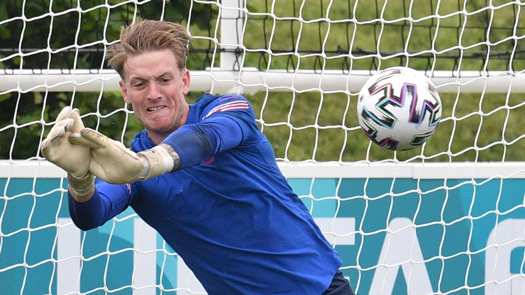 Jordan Pickford, en un entrenamiento de la selección inglesa.