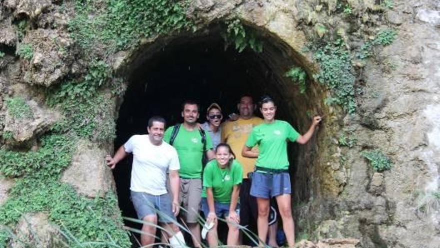 Petrer y Monóvar realizan este verano actividades de voluntariado ambiental