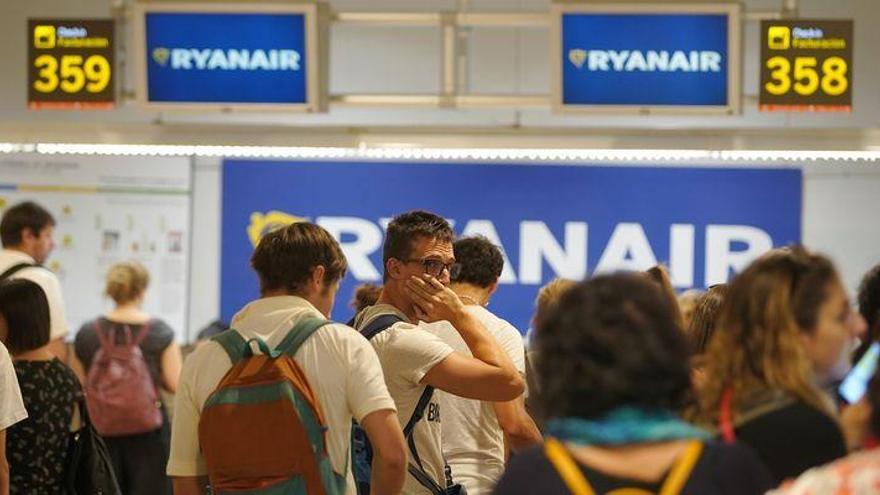 Ryanair deja en tierra a 14.000 viajeros en España