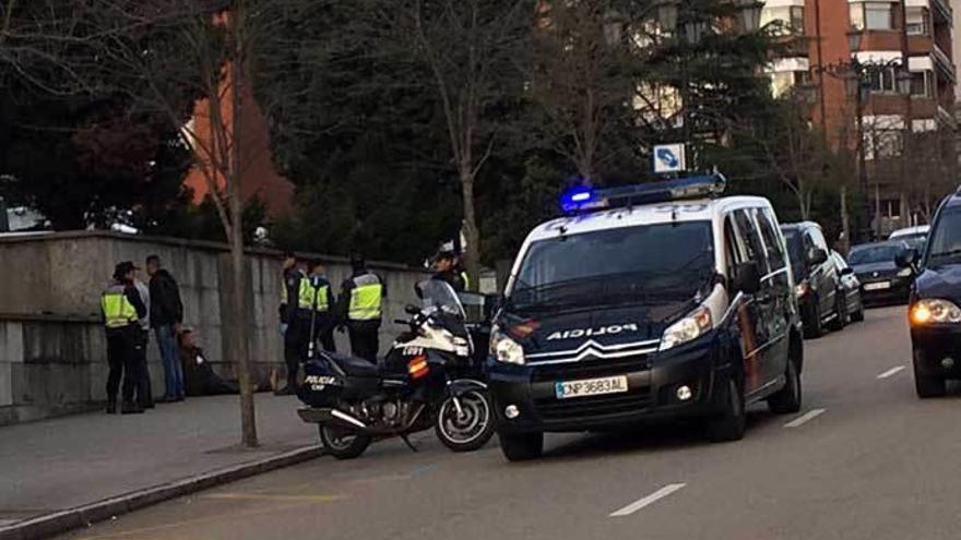 Control policial en Calvo Sotelo contra la delincuencia itinerante